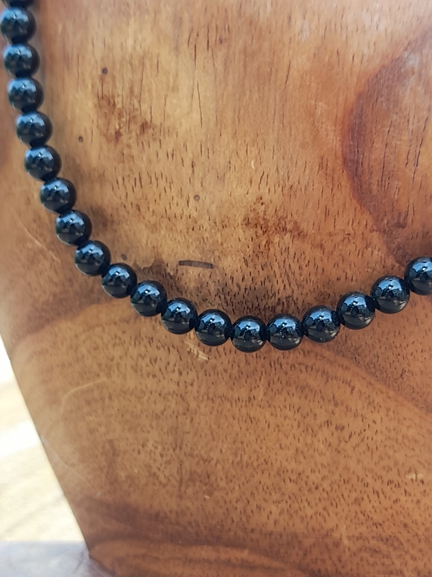 Necklace Short Black Agate Beads