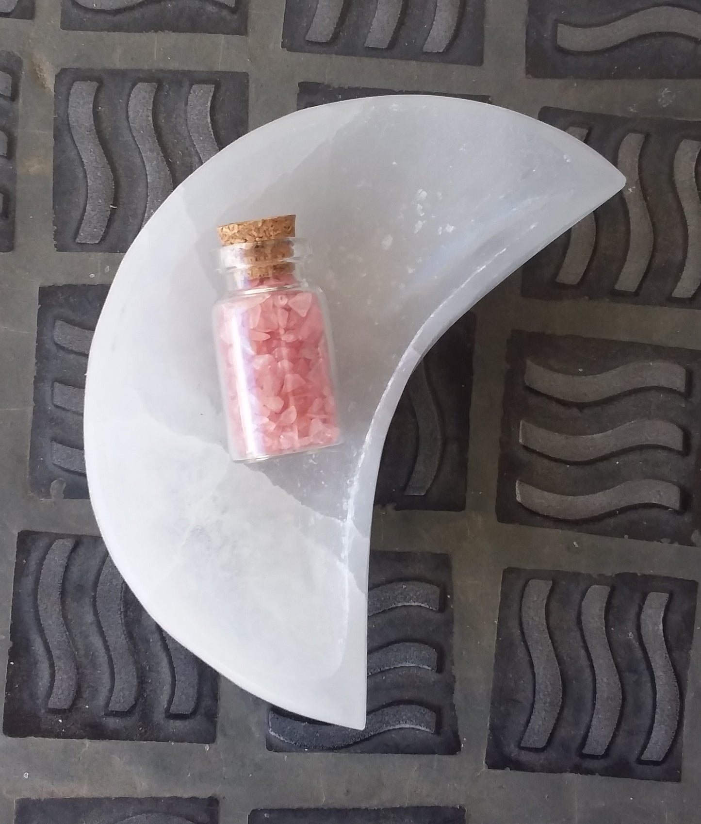 Mini bottle of Rose Quartz Crystal Chips