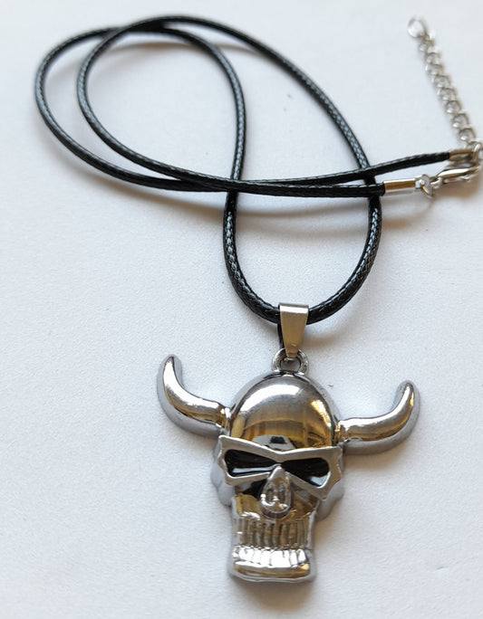 Necklace Skull with Horns